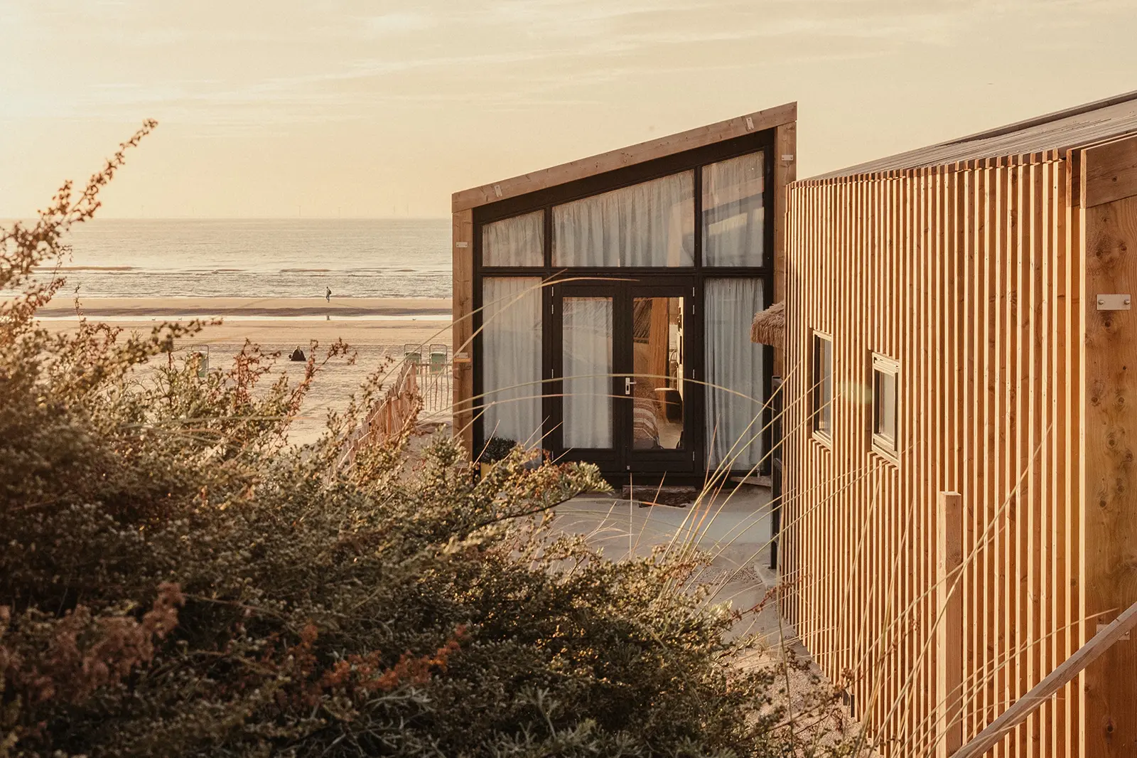 strandhuisjes aan zee