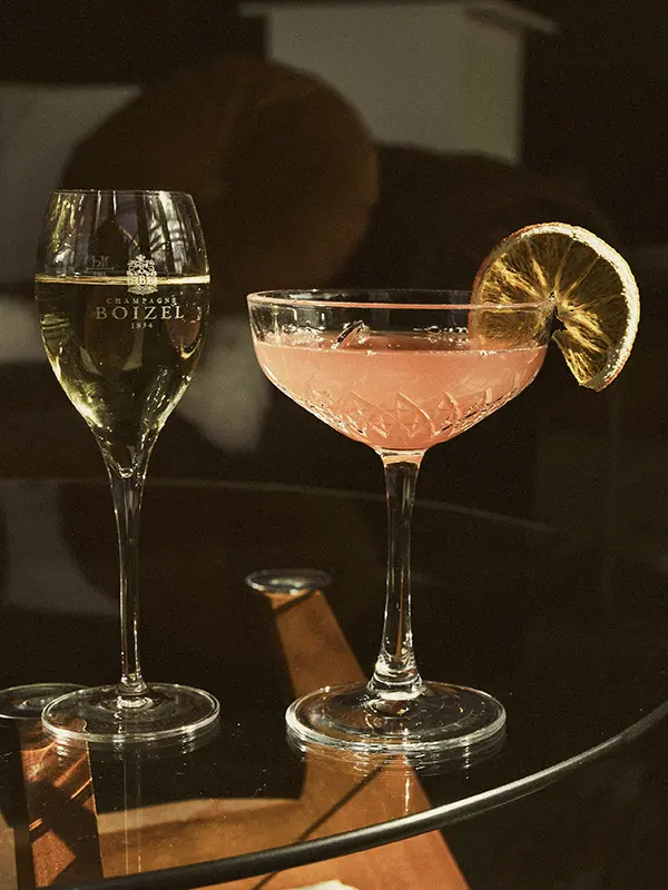 cocktail en glas champagne